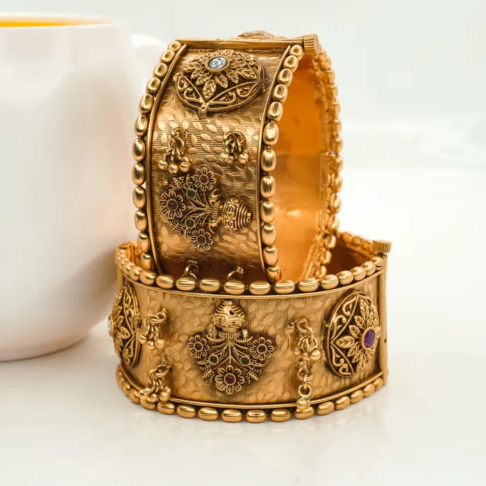 Designed For Wedding Season copper bangles