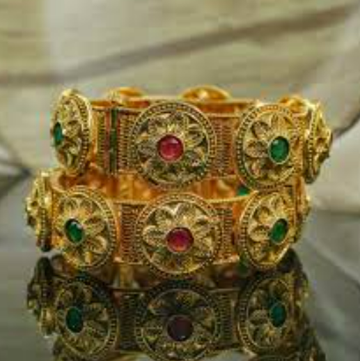 Traditional ruby green gold plated kundan bangle set