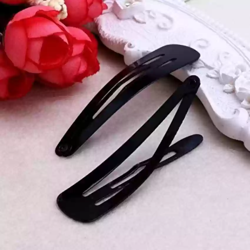 BLACK TIC TAC HAIR CLIPS