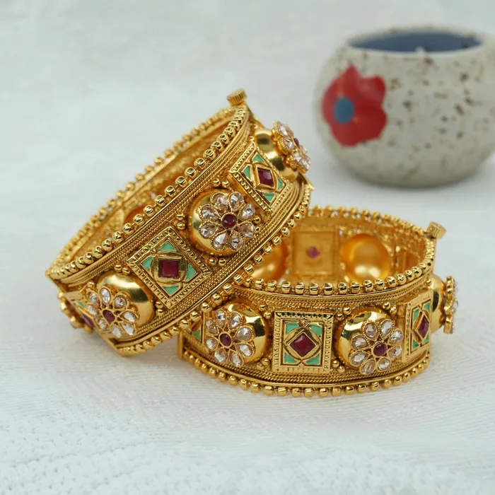 Traditional copper gold plated Bangle set for women and girl