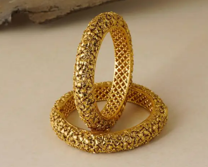 New Traditional gold plated kundan bangle set