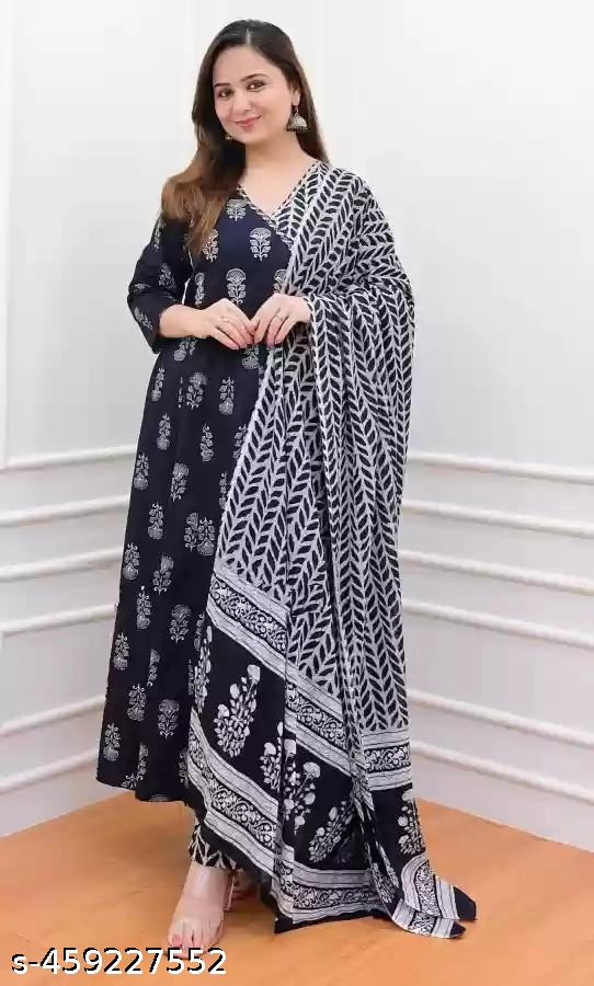 Designer Suit for Women – Perfect for Parties, Weddings, and Festive Occasions – Premium Fabric with Intricate Embroidery and Stylish Design for a Graceful Look