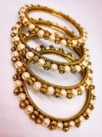 Handcrafted gold plated kundan Studded bangle set for women&girls